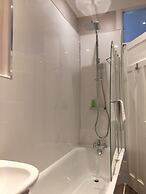 Great Location 2 Bed West End Flat