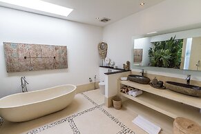 Villa Juna