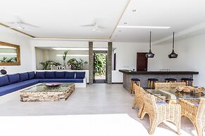 Villa Juna