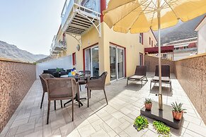 Sol Mogan Suites