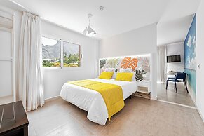Sol Mogan Suites