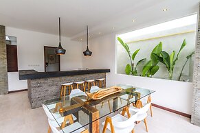 Villa Saha