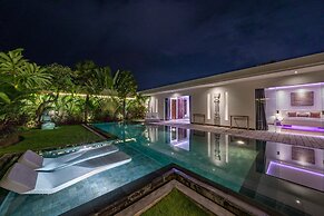 Villa Tira
