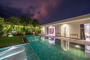 Villa Tira
