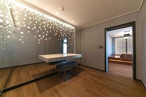 Dignity Hotel
