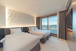 Dignity Hotel