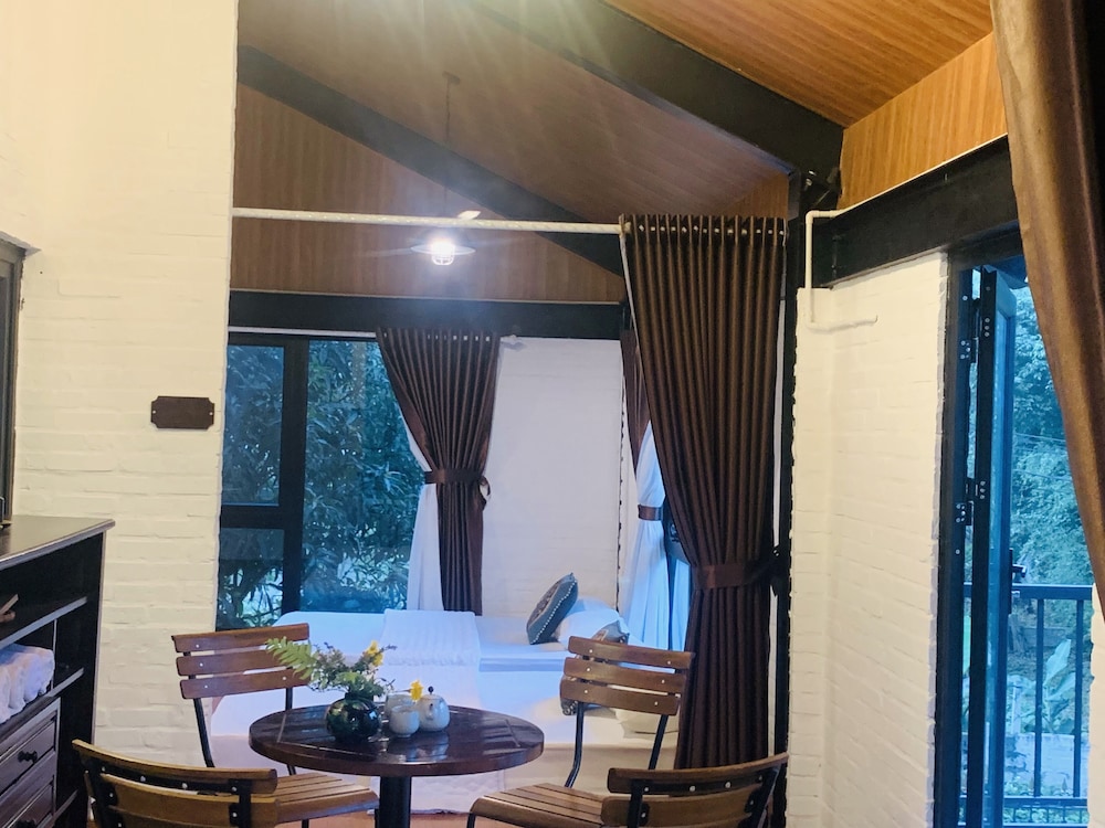 Dinh Gia Home
