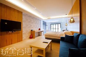 Ace House