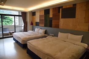 Ace House