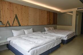 Ace House