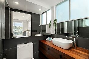 Burleigh Beach Tower