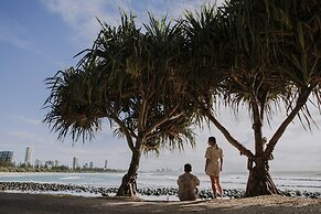 Burleigh Beach Tower