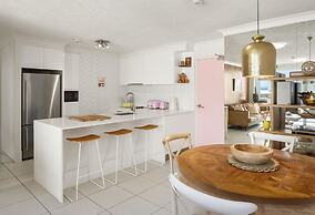 Burleigh Beach Tower