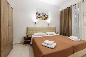 Villa Maroula