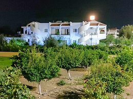Villa Maroula