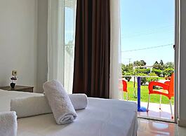 Villa Maroula