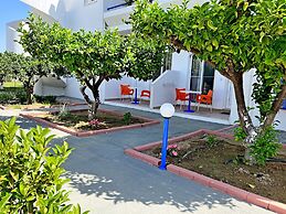 Villa Maroula