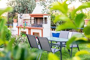 Villa Maroula