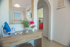 Villa Maroula