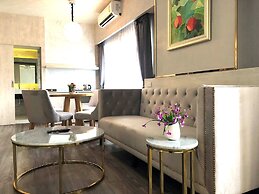 The Green View Hotel