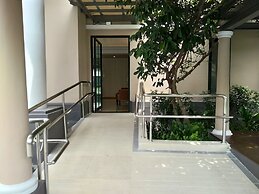 The Green View Hotel