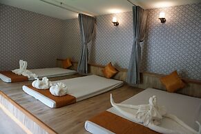 The Green View Hotel
