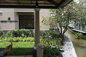 The Green View Hotel
