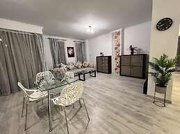 Red Hotel Riviera Suite & Lake