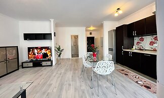 Red Hotel Riviera Suite & Lake