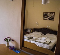 Sappho Hotel