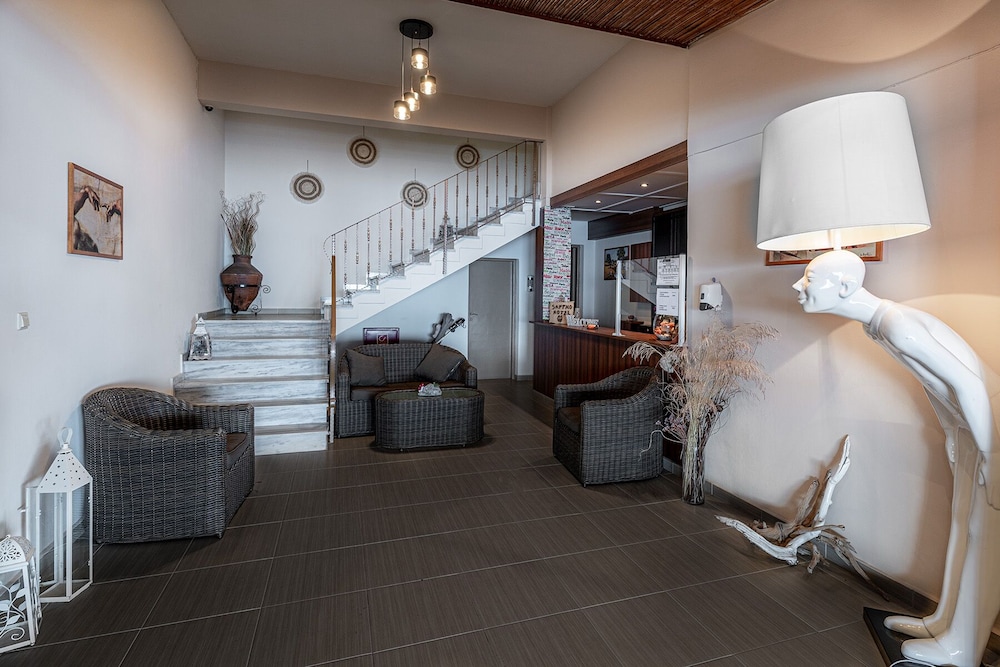 Sappho Hotel
