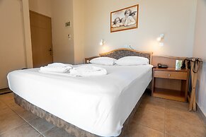 Sappho Hotel