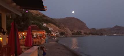 Sappho Hotel