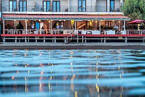 Sappho Hotel