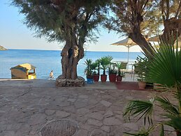 Sappho Hotel