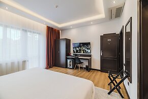Hotel Republique