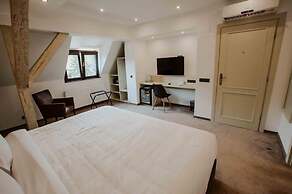 Hotel Republique