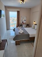 Yanna Studios & Apartments