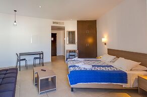Tetyk Hotel