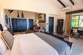 Sunset Del Mar Resort