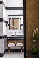 Niepce Paris Hotel, Curio Collection by Hilton
