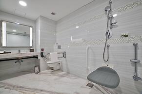 Courtyard by Marriott Surat