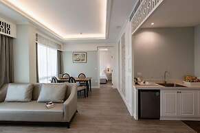 Siam Tharadol
