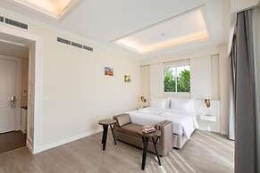 Siam Tharadol