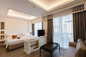 Siam Tharadol
