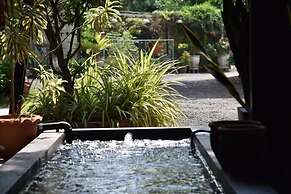 Rest Time Hotel