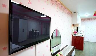 Pinky Marine Pension
