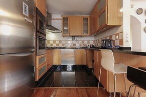 Grand Parliment Duplex by Homing