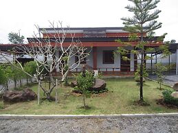Pialo Resort