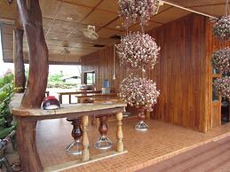 Pialo Resort